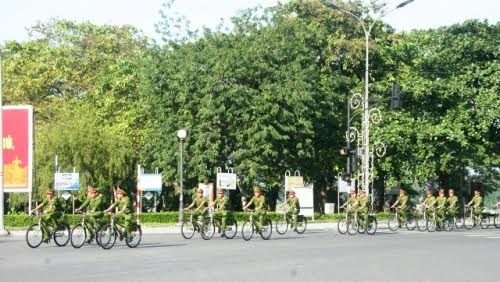 [-]Công[-]an[-]TP[-]Bắc[-]Ninh[-]sử[-]dụng[-]xe[-]đạp[-]tuần[-]tra[-]góp[-]phần[-]bảo[-]vệ[-]môi[-]trường